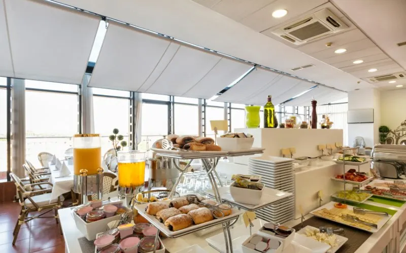 Điểm danh 10+ buffet sáng ở Châu Đốc ăn ngon, giá tốt