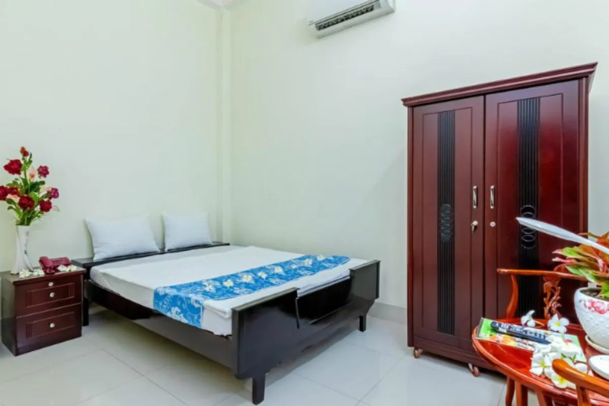 Nhà nghỉ Cẩm Nang là điểm dừng chân với mức giá phải chăng, phù hợp cho các chuyến đi ngắn ngày