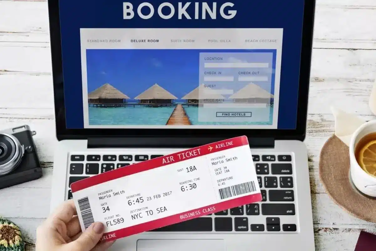 Đặt phòng khách sạn gần chùa bà Núi Sam qua các website uy tín