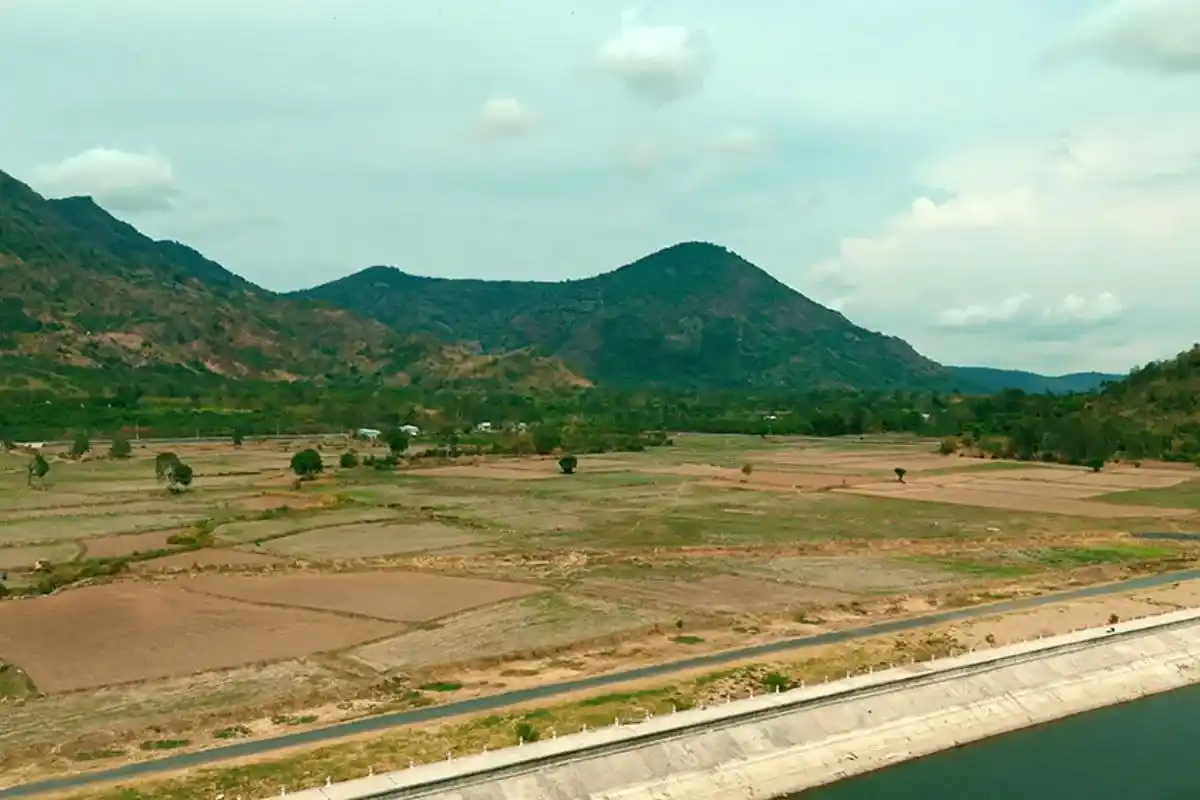 Núi Dài An Giang - ngọn núi thiêng với truyền thuyết tín ngưỡng độc đáo