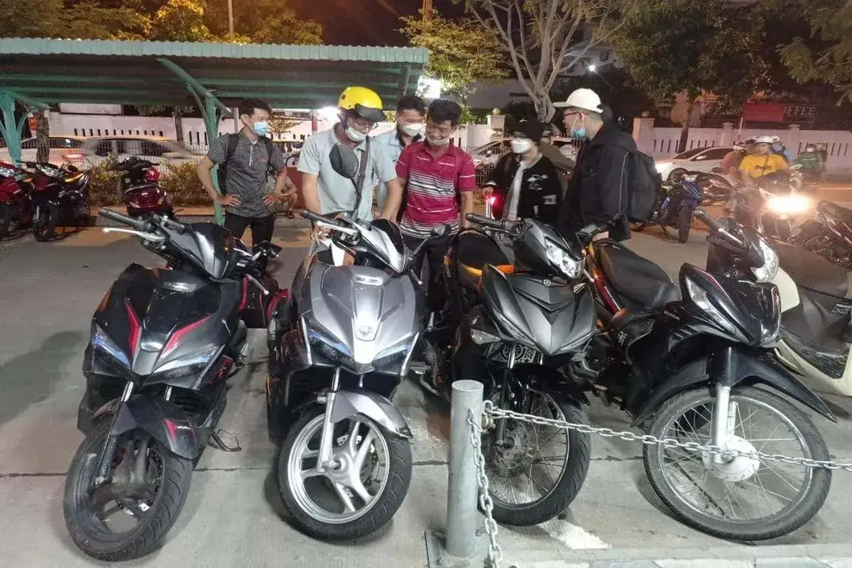 Kiểm tra xe kỹ khi nhận