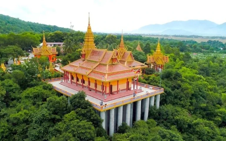 Chùa Tri Tôn - Nét kiến trúc Khmer cổ kính, linh thiêng