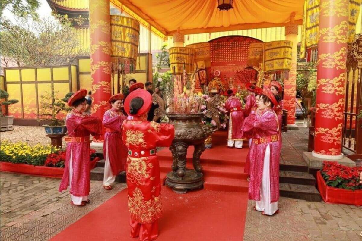 Lễ tại đền