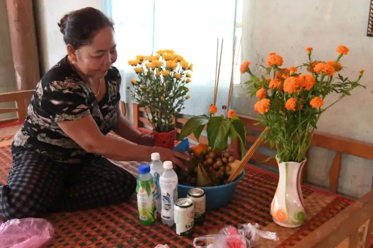 Người dân tất bật chuẩn bị 
