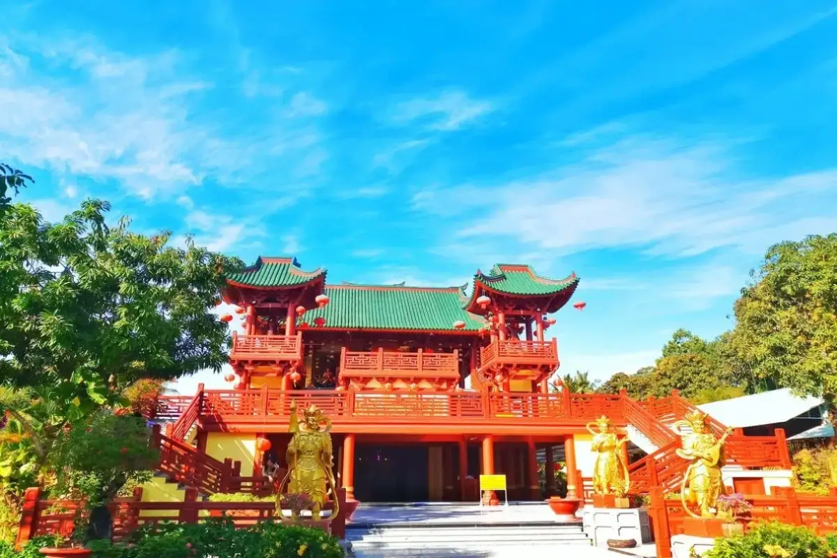 Lưu ý khi đến chùa