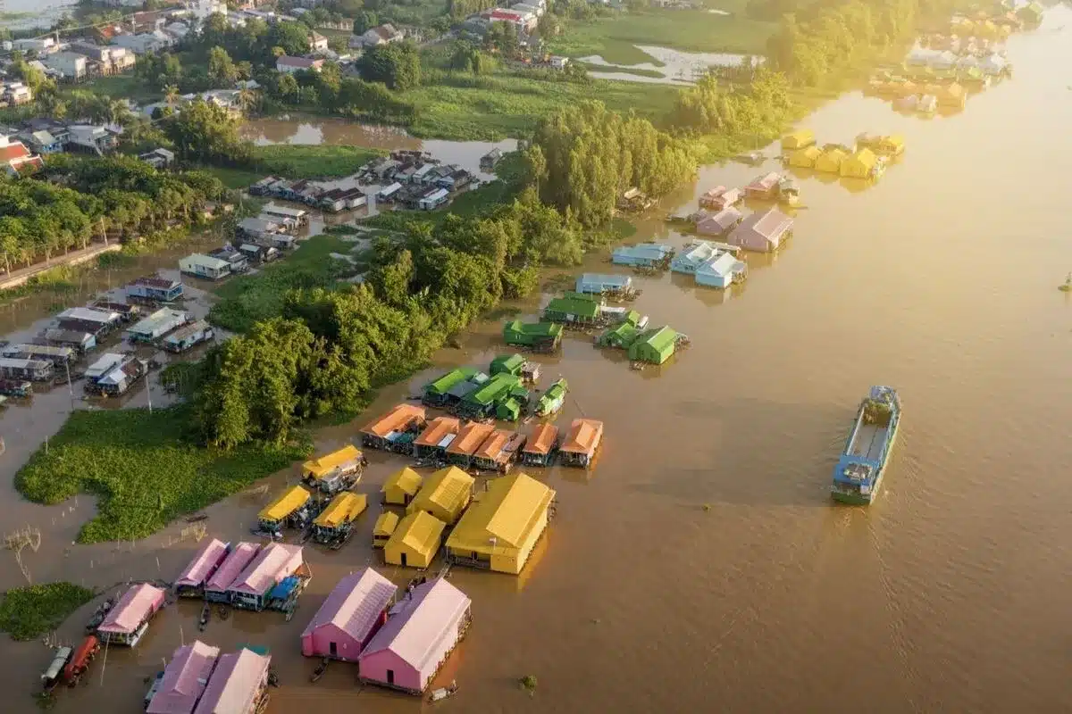 Cách di chuyển đến làng nổi cá bè Châu Đốc